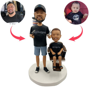 Kapper Bobblehead Met Een Kind
