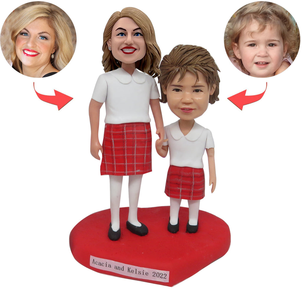 Moeder en zoon aangepaste Bobblehead in wit T-shirt