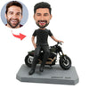 Aangepaste jongensbobbleheads met motorfiets