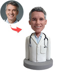 Op maat gemaakte bobblehead van een dokter (halve lichaamsvorm)