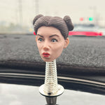 Gepersonaliseerde Bobblehead vrouwelijk autodashboard