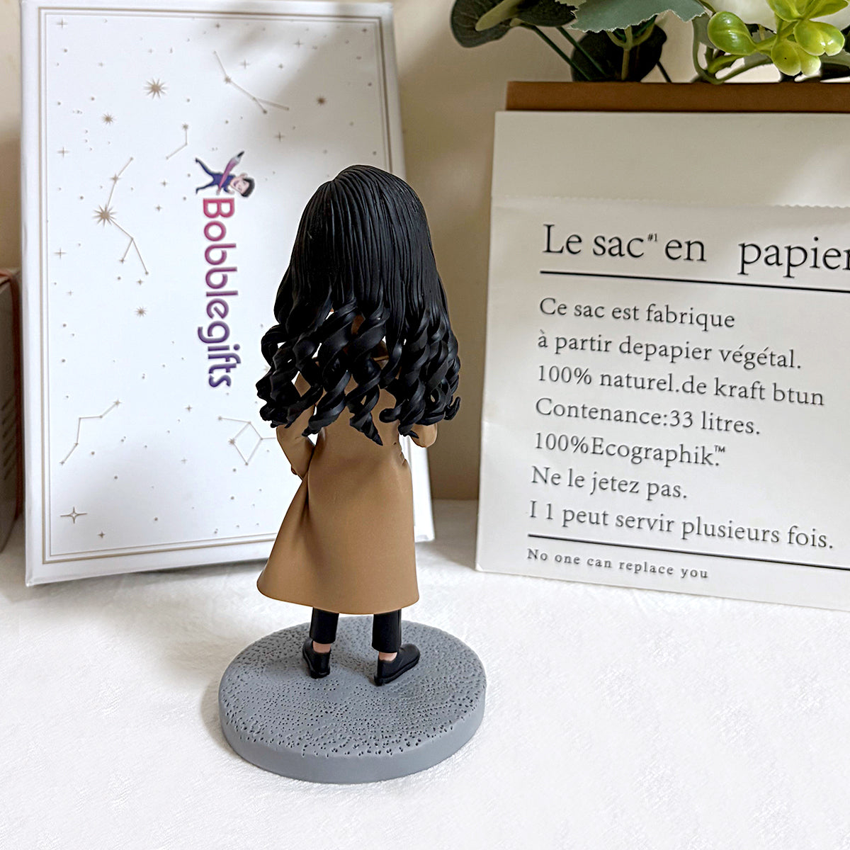 Aangepaste bobblehead voor vrouwen - Werkstijl met koffiemok